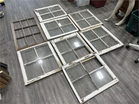 LOT OF ANTIQUE WINDOWS / FRAMES - ALMOST ALL WITH GLASS