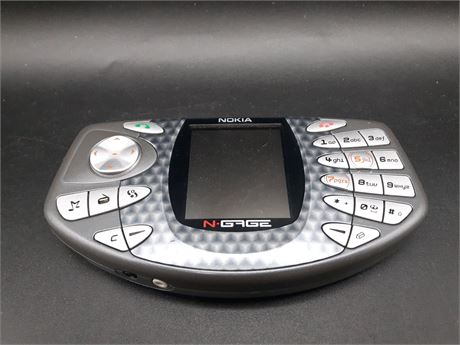 NOKIA N-GAGE CONSOLE - VERY GOOD CONDITION