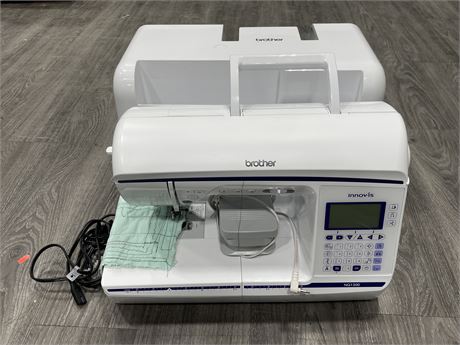 BROTHER NQ1300 INNOVIS SEWING MACHINE - WORKS