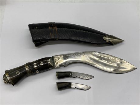 KHUKURI NEPALESE VINTAGE KNIFE W/2 BLADES & SHEATH (9.5”)
