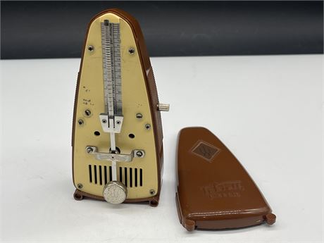 VINTAGE 40-50s METRONOME (MADE IN GERMANY)