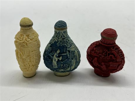 3 CHINESE SIGNED SNUFF BOTTLES