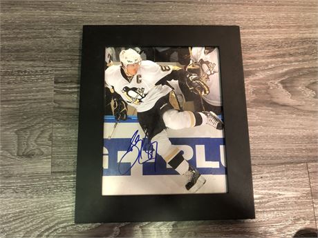 AUTHENTIC CROSBY SIGNED PICTURE (10.5"W x 12.5"T)