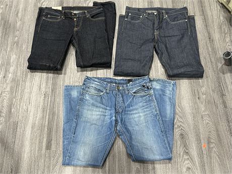 3 PAIRS OF MENS JEANS