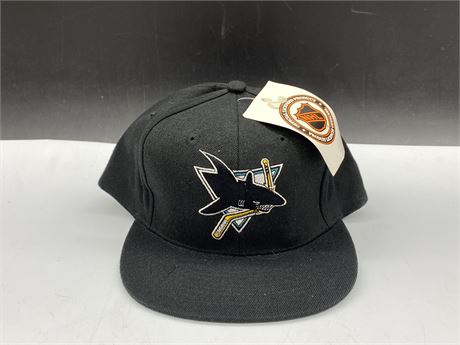 NEW OLD STOCK 98’ VANCOUVER NHL ALL STAR GAME SNAPBACK HAT