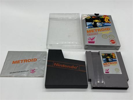 METROID - NES COMPLETE WITH BOX & MANUAL - EXCELLENT CONDITION
