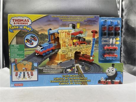 THOMAS THE TRAIN TAKE AND PLAY IN BOX