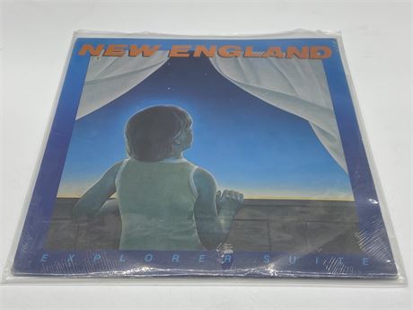 SEALED NEW OLD STOCK NEW ENGLAND - EXPLORER SUITES