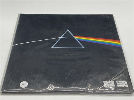 PINK FLOYD - THE DARK SIDE OF THE MOON 2LP - NEAR MINT (NM)