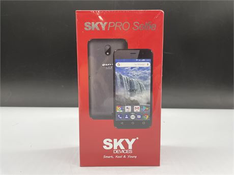 SKY DEVICES SKY SELFIE PHONE - SEALED NEW IN BOX