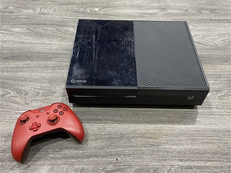 XBOX ONE W/SPECIAL EDITION RED CONTROLLER