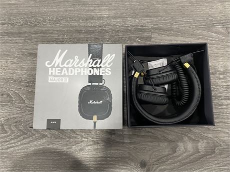 MARSHALL MAJOR II HEADPHONES WITH BOX