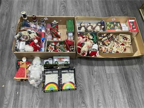 2 LARGE TRAYS OF VINTAGE/COLLECTABLE XMAS DECOR