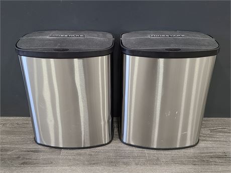 2 NINESTARS SOFT CLOSE STAINLESS GARBAGE CANS (13"tall)
