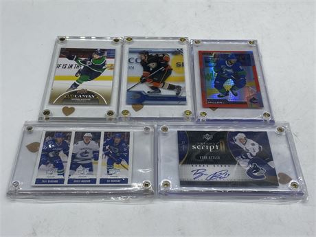 5 NHL CARDS