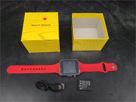 RED BLUETOOTH SMARTWATCH WITH CAMERA