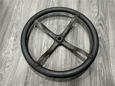 ANTIQUE FORD STEERING WHEEL MADE IN CANADA (16”)