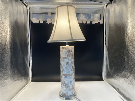 27” MOSAIC SHELL LAMP - WORKS