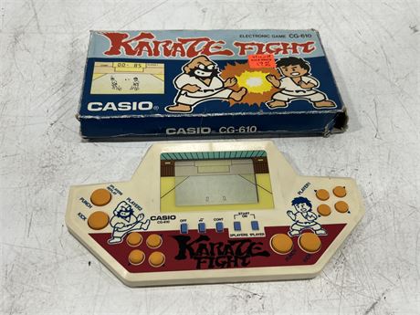 VINTAGE ELECTRONIC GAME KARATE FIGHT W/BOX
