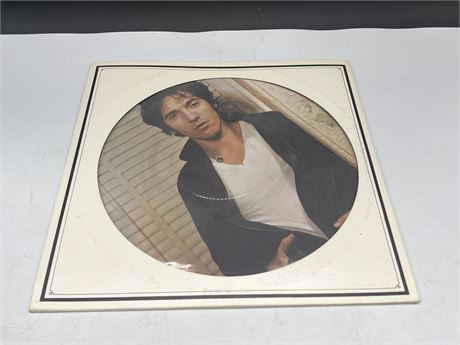 BRUCE SPRINGSTEEN - DARKNESS ON THE EDGE OF TOWN - PICTURE DISC - EXCELLENT (E)