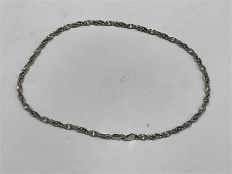 VINTAGE 925 ITALY STERLING NECKLACE (16”)