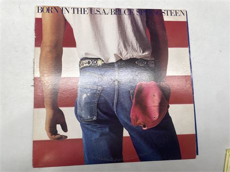 VINTAGE VINYL BORN IN THE USA - BRUCE SPRINGSTEEN - EXCELLENT CONDITION
