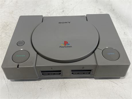 PLAYSTATION ONE - NO CORDS / UNTESTED
