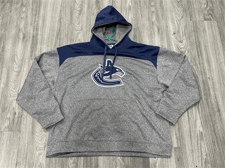 VANCOUVER CANUCKS HOODIE - SIZE 2XL