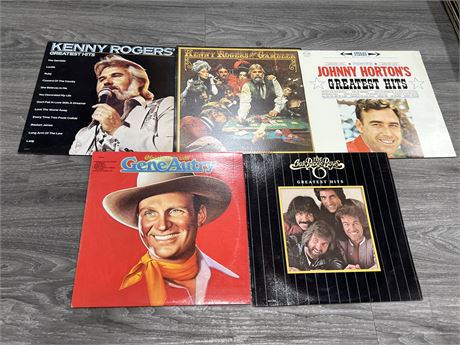 5 COUNTRY MUSIC RECORDS - EXCELLENT (E)