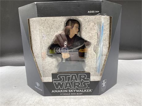 LIMITED EDITION ANAKIN SKYWALKER BUST IN BOX