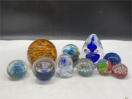 10 ASSORTED PAPERWEIGHTS