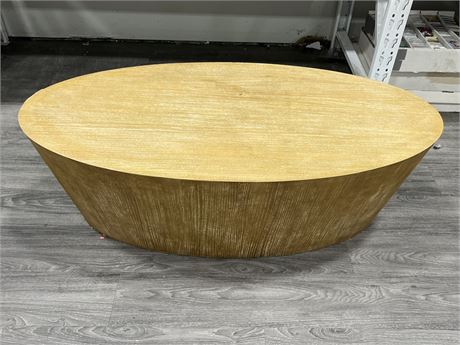 LARGE WOOD COFFEE TABLE CENTRE PIECE (24”x47”x17” tall)