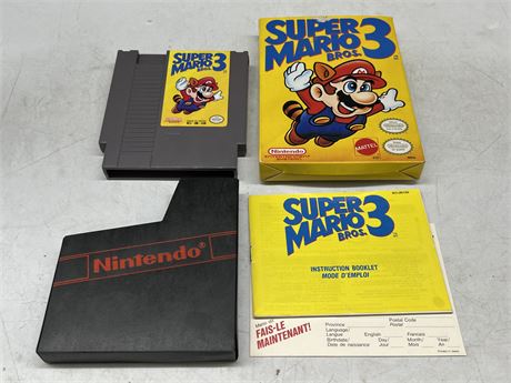 SUPER MARIO BROS 3 W/BOX & MANUAL - NES