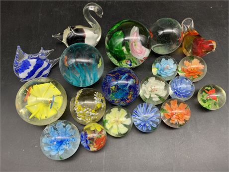 MISC PAPER WEIGHTS