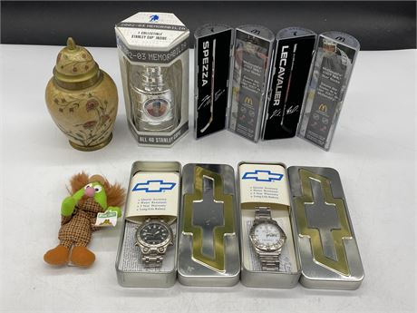 LOT OF COLLECTABLES INCLUDING 2 CHEVROLET WATCHES