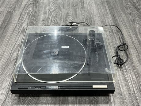 PIONEER PL-430 DIRECT DRIVE TURNTABLE - WORKING, NO CARTRIDGE