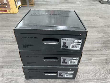 3 PAIRS BRAND NEW IN BOX - AVALANCHE SNOWBOARD BOOTS - SPECS IN PHOTOS