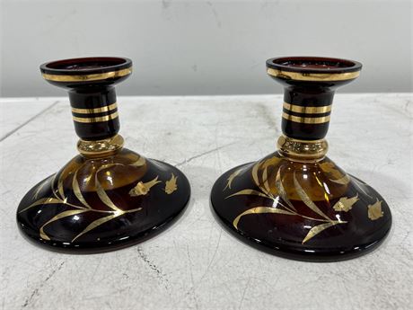 VINTAGE AMBER GLASS CANDLE STICK HOLDERS W/GOLDTRIM AND FISH DESIGN