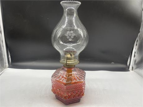 ELEGANT MID-CENTURY WEXFORD PATTERN CRANBERRY OIL LAMP W/CLEAR ETCHED HOBNAIL