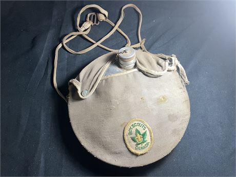 VINTAGE CANADA BOYS SCOUT CANTEEN