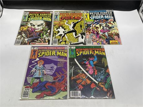 5 ASSORTED SPECTACULAR SPIDER-MAN COMICS