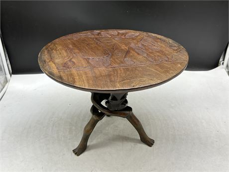 AFRICAN SMALL ROUNDTABLE W/CARVED STAND (10” tall)