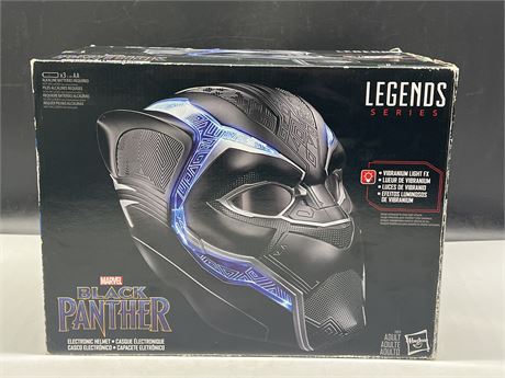 NEW OPEN BOX MARVEL LEGEND SERIES BLACK PANTHER ELECTRONIC HELMET - ADULT SIZE