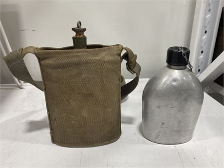 VINTAGE ARMY FLASK IN CANVAS CARRY BAG & ALUMINIUM FLASK