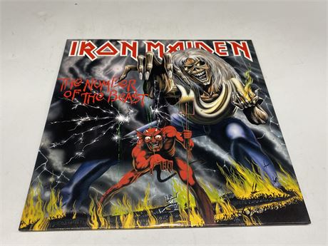IRON MAIDEN - THE NUMBER OF THE BEAST (Excellent condition)