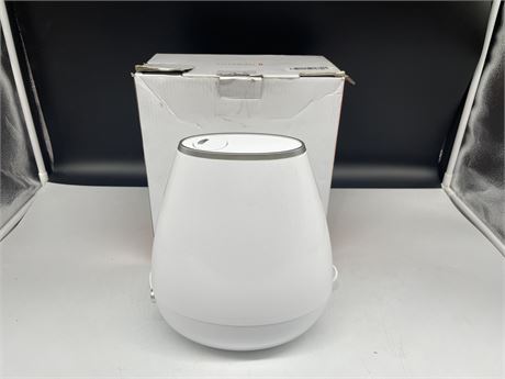 SMALL TAOTRONICS HUMIDIFIER