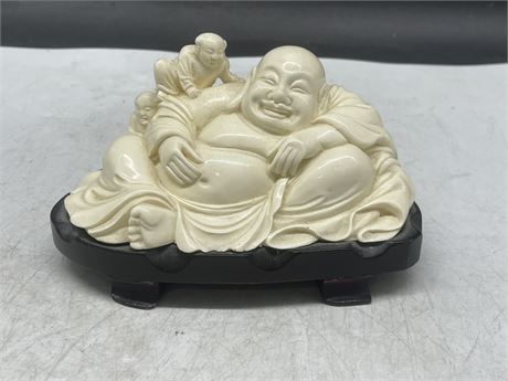 VINTAGE CHINESE FIGURE ON STAND