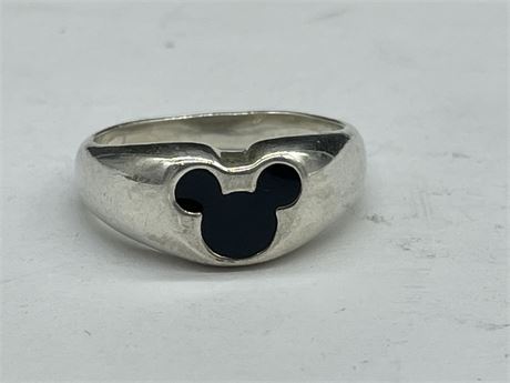 DISNEY 925 STERLING SILVER MICKEY MOUSE RING SIZE 5