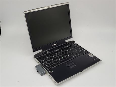 TOSHIBA LAPTOP (working with charger)