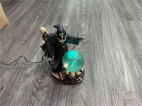 NEW GRIM REAPER FIGURE WITH L.E.D LIGHT UP CRYSTAL BALL